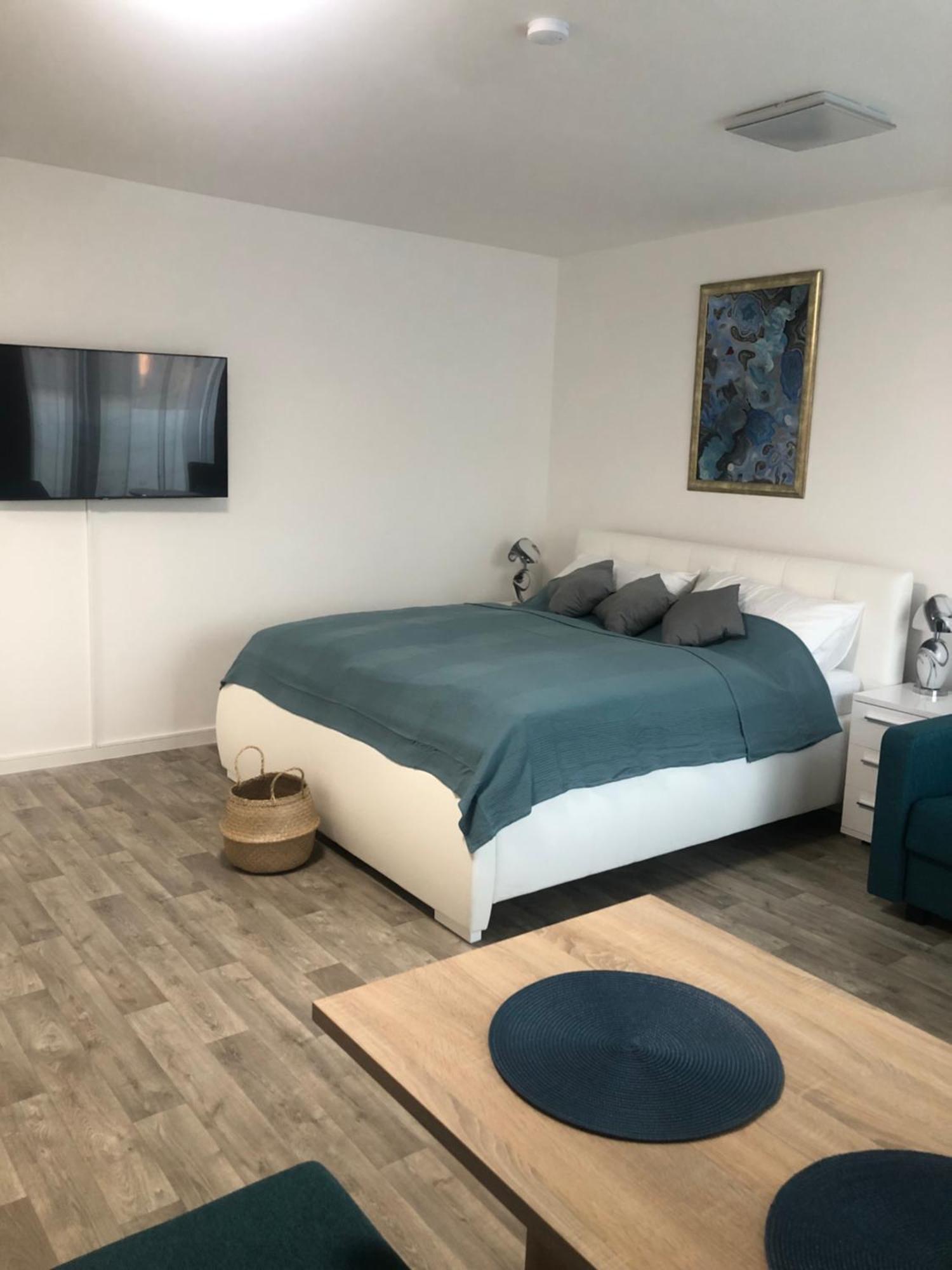 Apartman X28 Mikulov Exterior photo