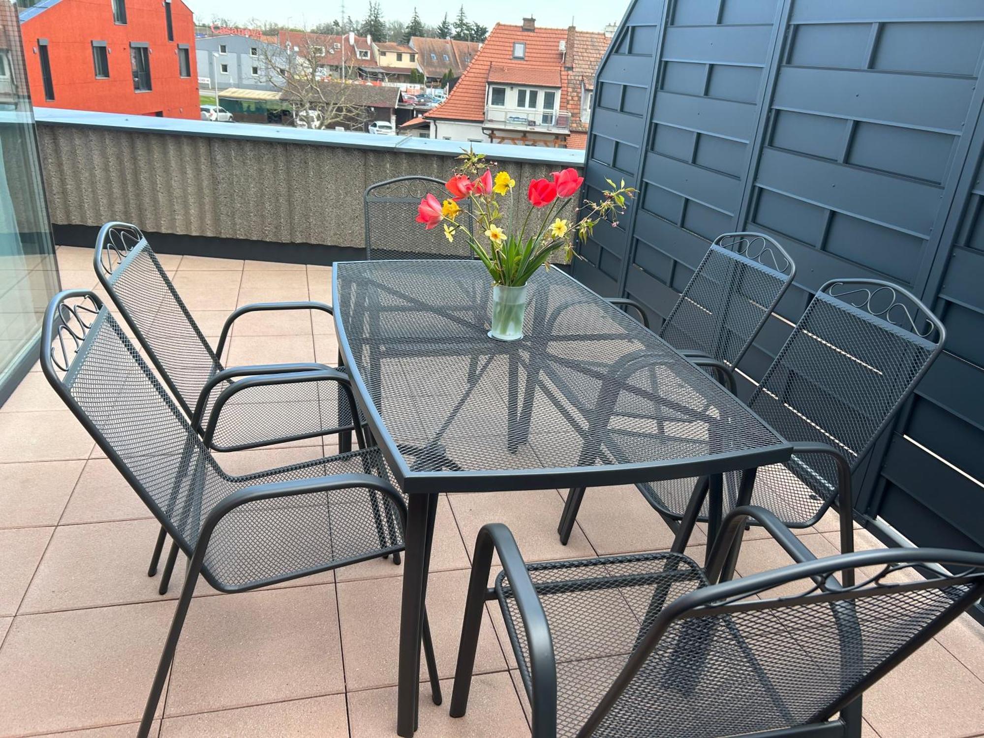 Apartman X28 Mikulov Exterior photo